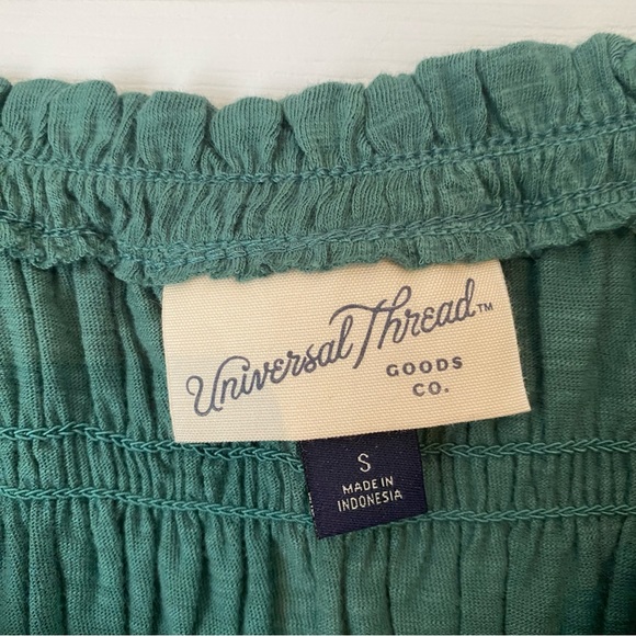 Green tank top, size small - Picture 2 of 3